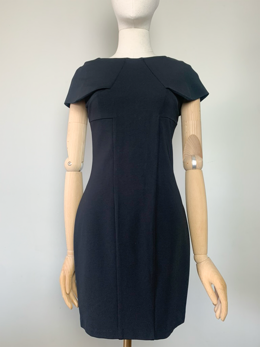 Robe noire près du corps coupe structurée Bel-air