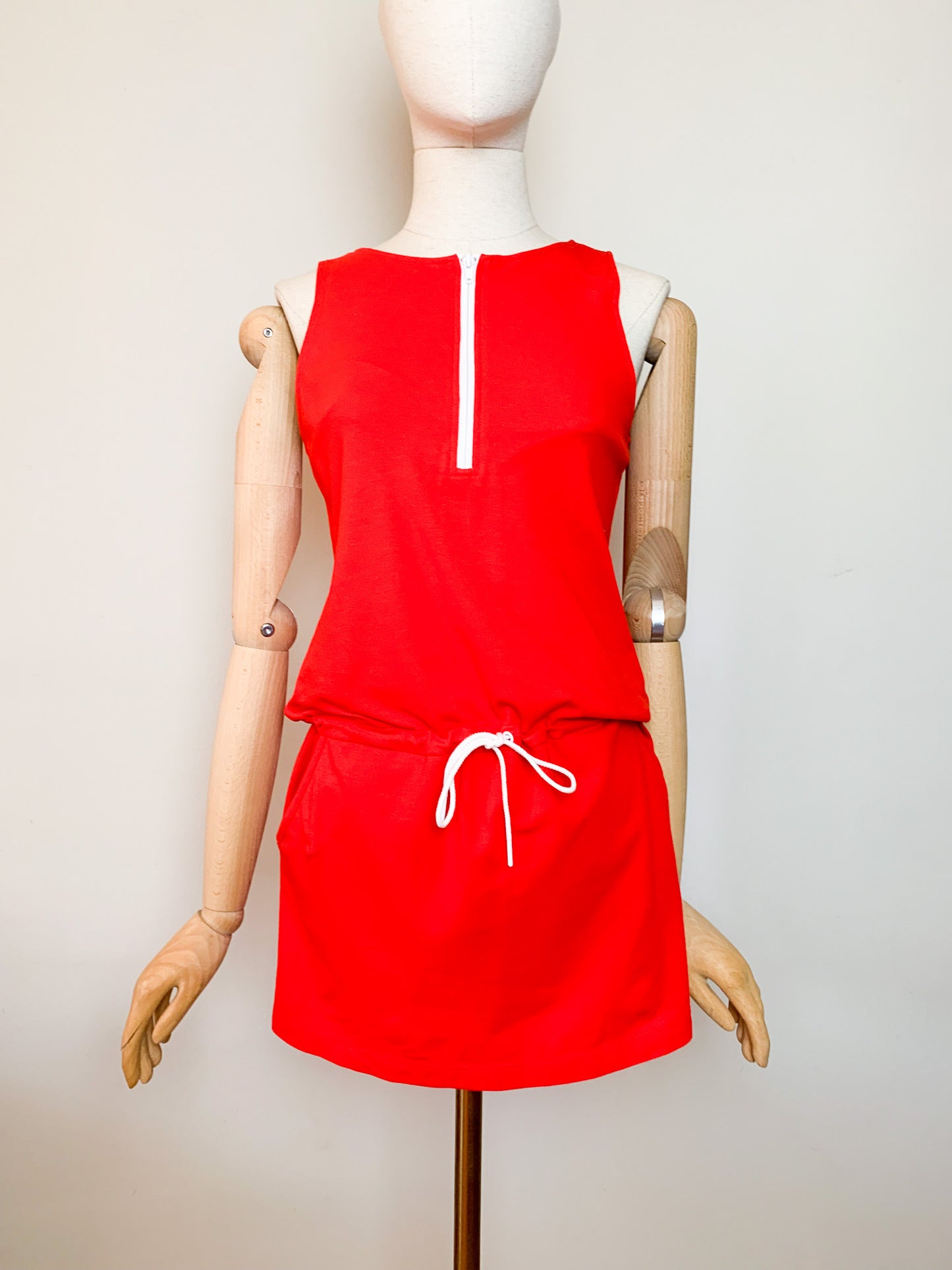 Robe Vintage Années 90 - Rouge - Sport-Chic -Coton Piqué – Dorotennis - T. 36/38