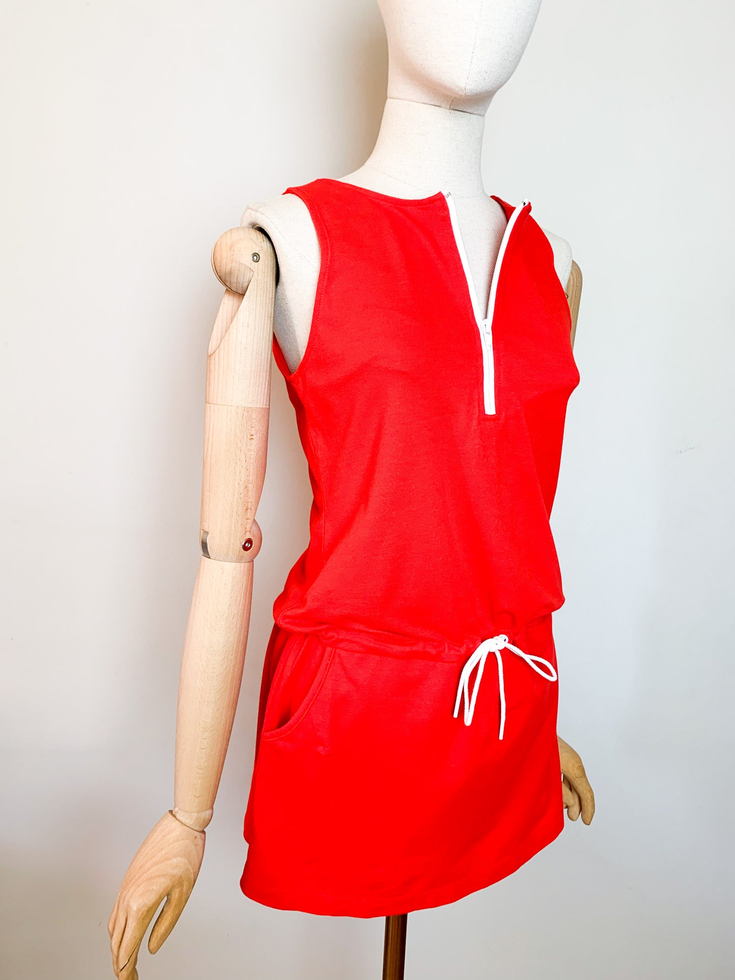 Robe Vintage Années 90 - Rouge - Sport-Chic -Coton Piqué – Dorotennis - T. 36/38