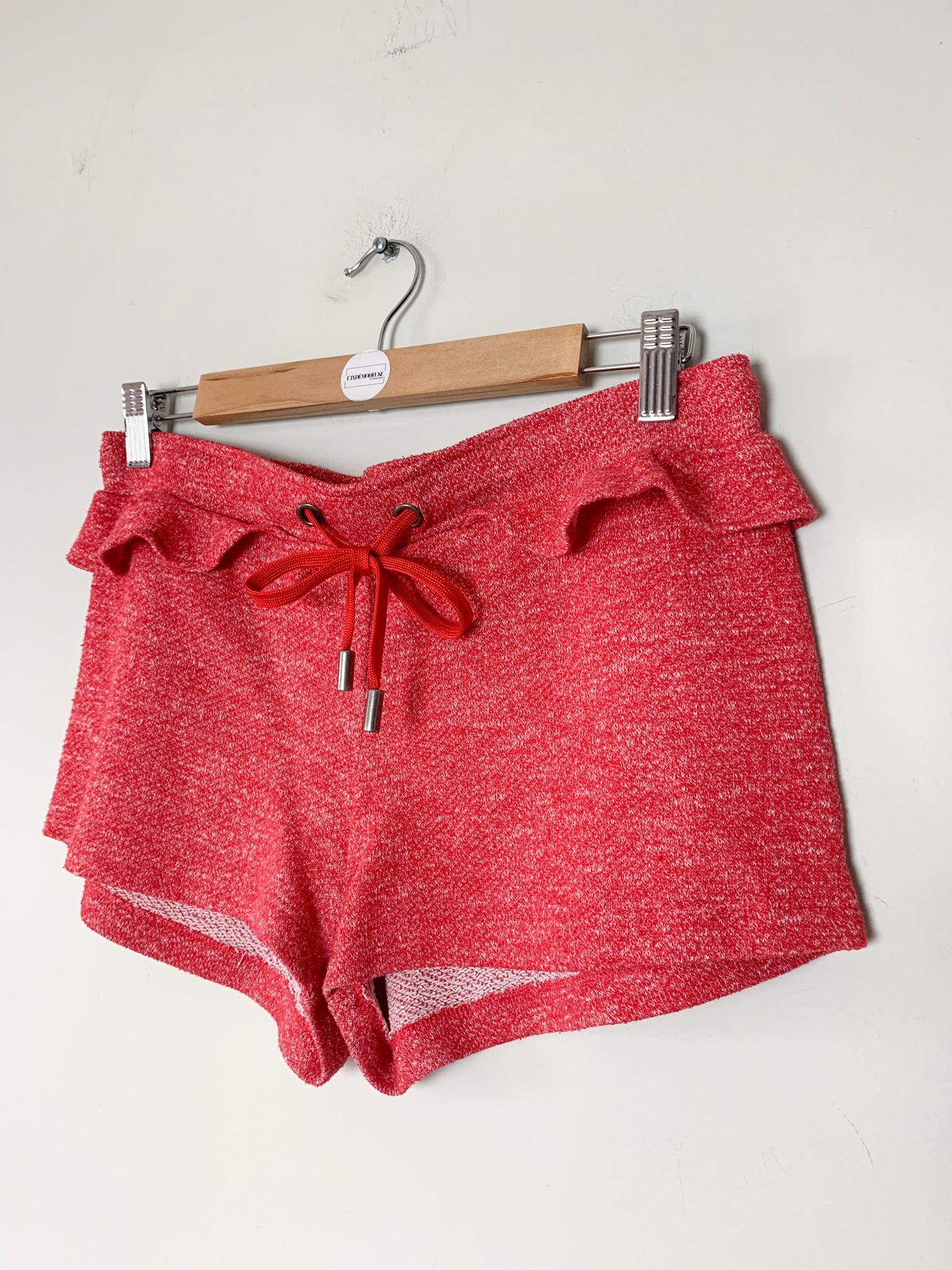 Short mini avec volants rouge framboise Bel Air #belair #shorts