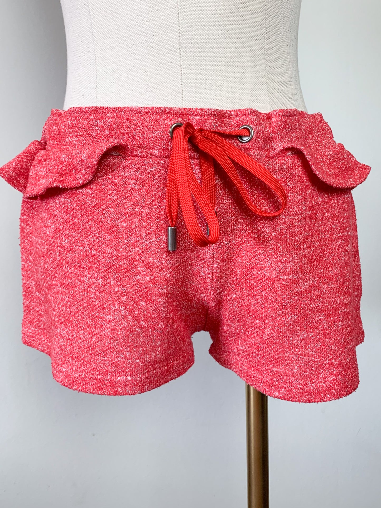 Short mini avec volants rouge framboise Bel Air #belair #shorts